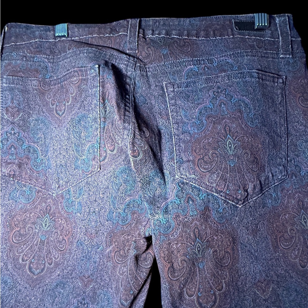 Paige Verdugo paisley jeans - Picture 4 of 5